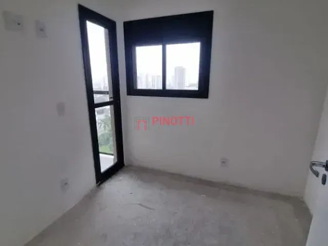 Apartamento 2 quartos e 1 banheiro, à venda, no bairro Campestre em Santo André