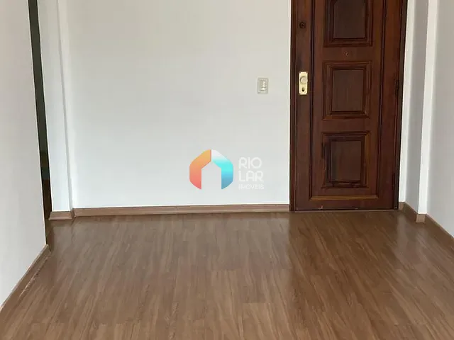 Apartamento com 60m² 2 quartos e 2 banheiros, à venda, no bairro Grajaú em Rio de Janeiro