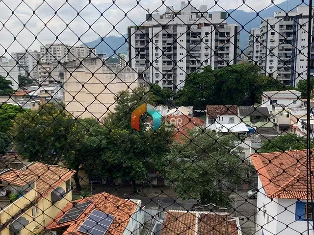 Apartamento com 60m² 2 quartos e 2 banheiros, à venda, no bairro Grajaú em Rio de Janeiro
