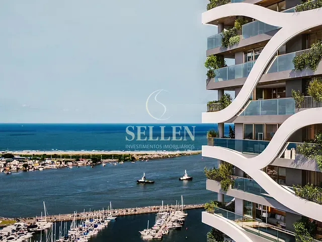 Apartamento 3 quartos e 4 banheiros, à venda, no bairro Fazenda em Itajaí