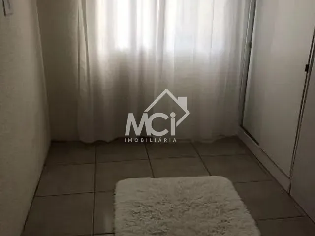 Apartamento 2 quartos e 1 banheiro, à venda, no bairro Fragata em Pelotas