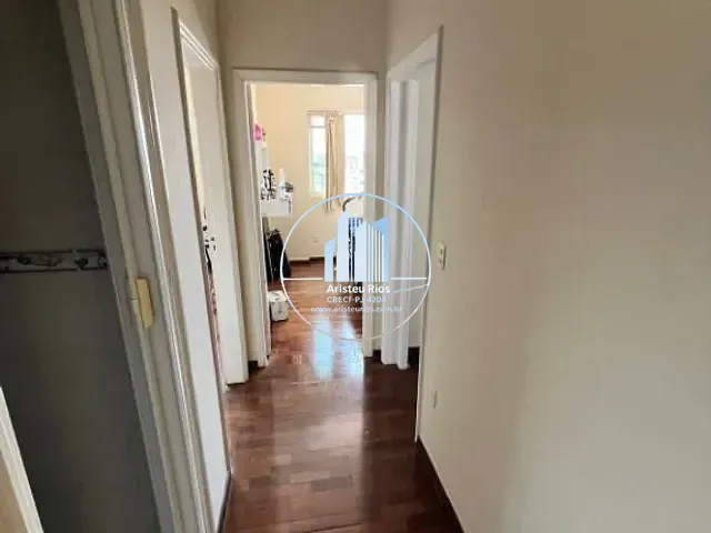 Apartamento com 169m² 3 quartos e 2 banheiros, à venda, no bairro Centro em Pouso Alegre