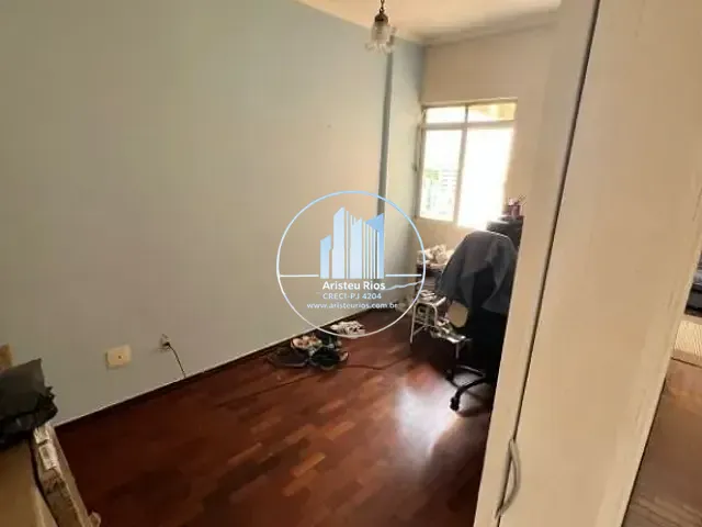 Apartamento com 169m² 3 quartos e 2 banheiros, à venda, no bairro Centro em Pouso Alegre