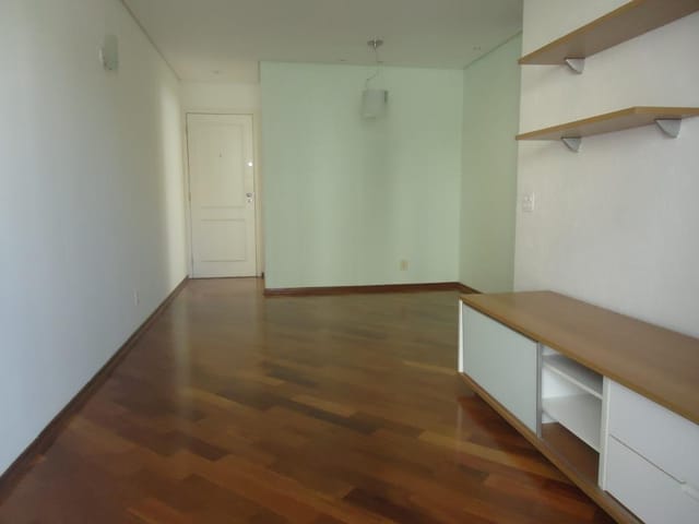 Foto do Apartamento - Apartamento com 2 dormitórios para alugar, 70 m² por R$ 1.300,00/mês - Jardim Apolo - São José dos Campos/SP | RUSSI IMÓVEIS