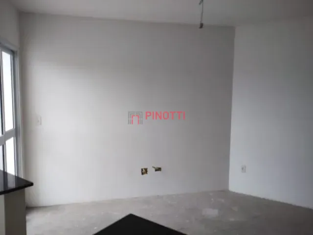 Apartamento 2 quartos e 2 banheiros, à venda, no bairro Baeta Neves em São Bernardo do Campo