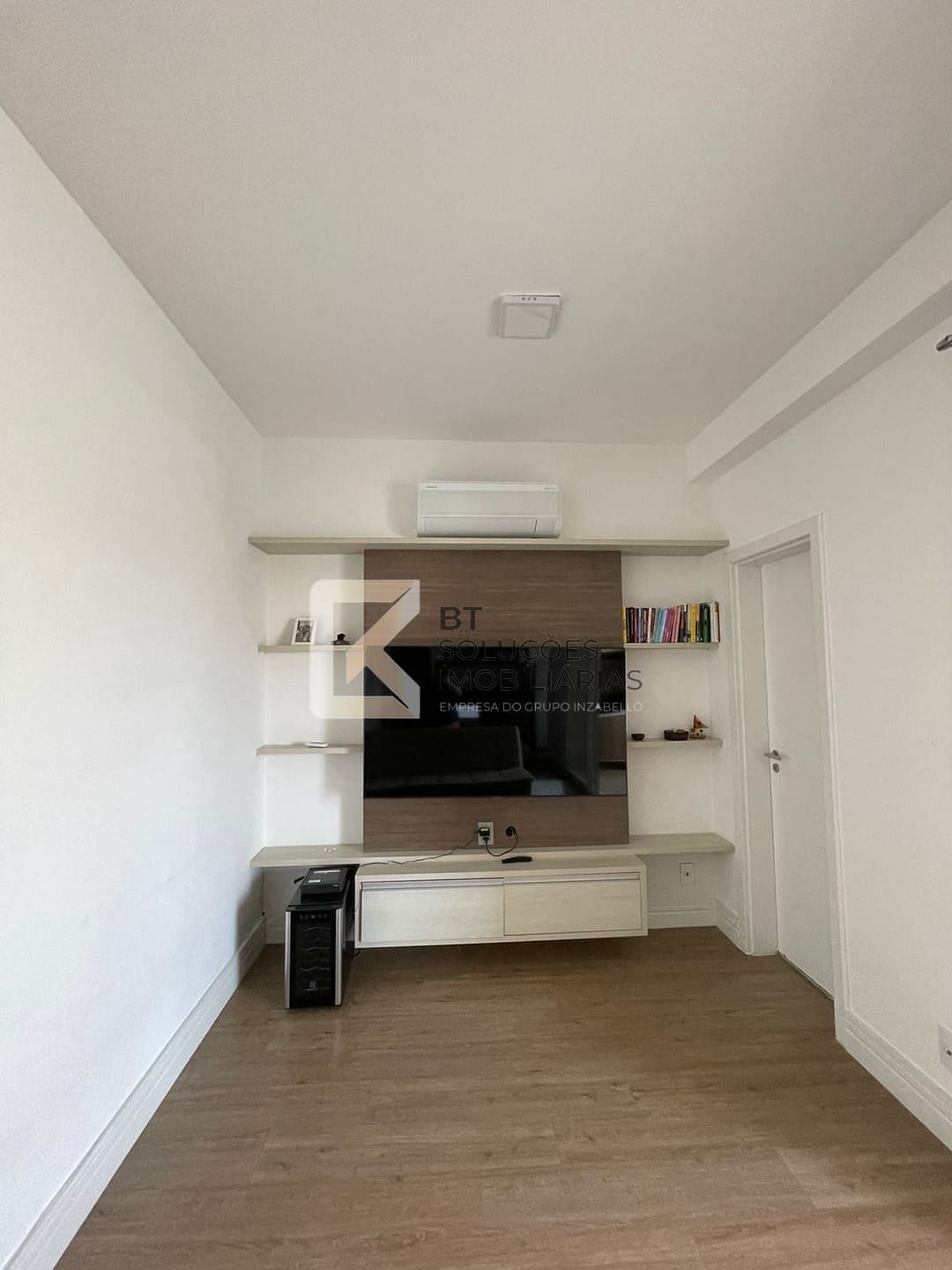 Apartamento, 1 quarto, 55 m² - Foto 2