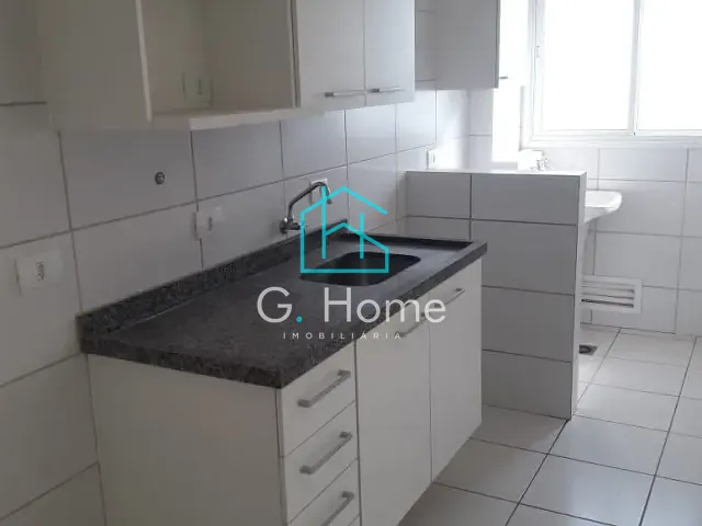 Apartamento com 98m² 3 quartos e 1 banheiro, à venda, no bairro Champagnat em Londrina