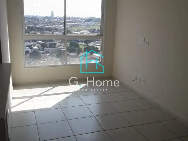 Apartamento com 98m² 3 quartos e 1 banheiro, à venda, no bairro Champagnat em Londrina