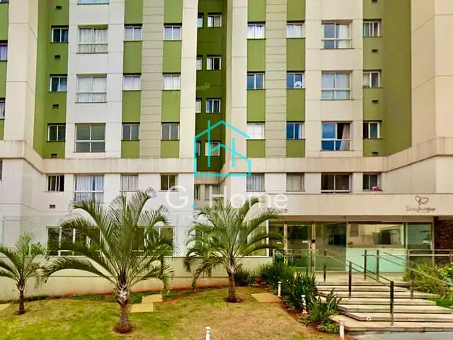 Apartamento com 98m² 3 quartos e 1 banheiro, à venda, no bairro Champagnat em Londrina