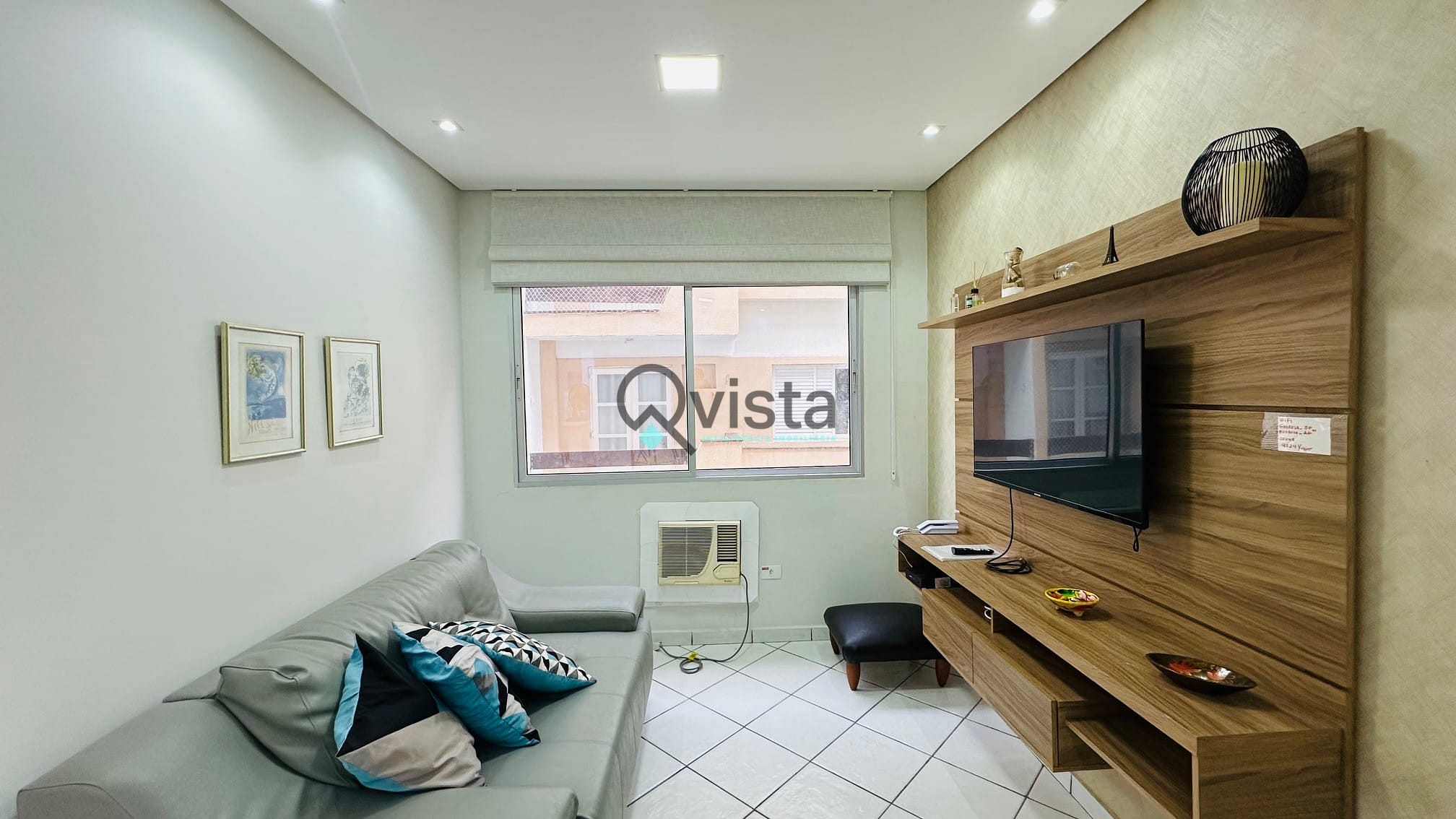 Apartamento à venda com 1 quarto, 50m² - Foto 2