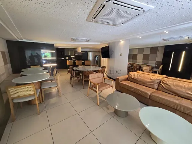 Apartamento 4 quartos e 1 banheiro, à venda, no bairro Torre em Recife