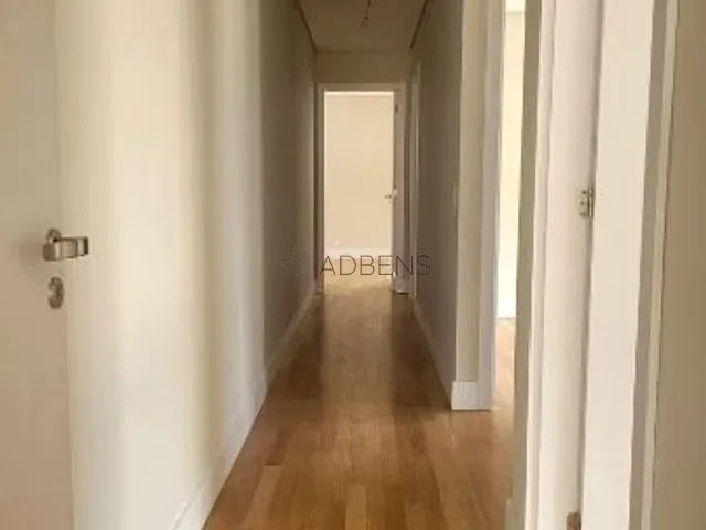 Apartamento 4 quartos e 6 banheiros, à venda, no bairro Vila Nova Conceição em São Paulo