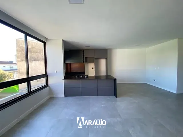 Apartamento 2 quartos e 3 banheiros, para alugar, no bairro Centro em Itajaí