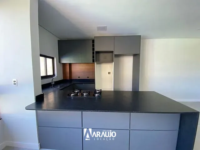 Apartamento 2 quartos e 3 banheiros, para alugar, no bairro Centro em Itajaí