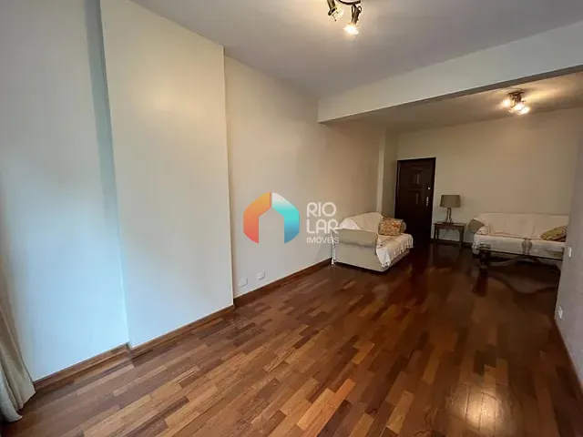 Apartamento com 138m² 4 quartos e 4 banheiros, à venda, no bairro Laranjeiras em Rio de Janeiro