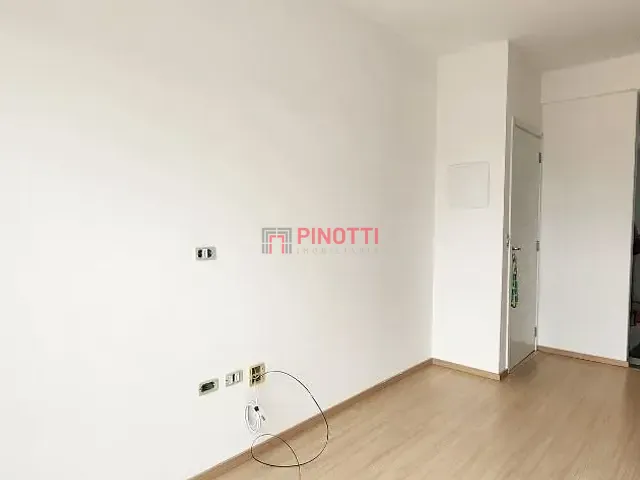 Apartamento 2 quartos e 1 banheiro, à venda, no bairro Jardim Santo Ignácio em São Bernardo do Campo