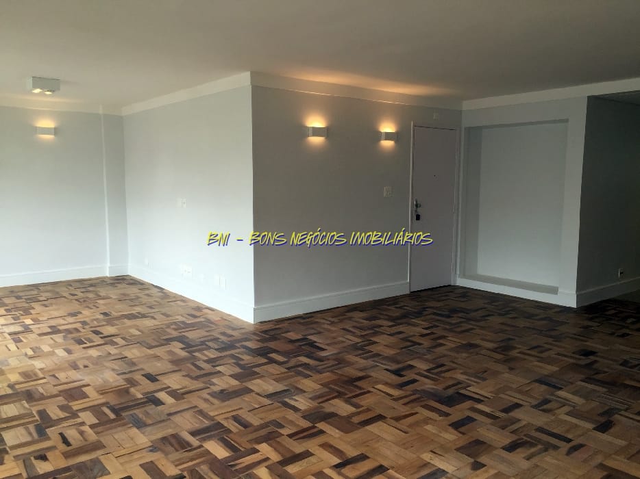 Apartamento, 3 quartos, 188 m² - Foto 2
