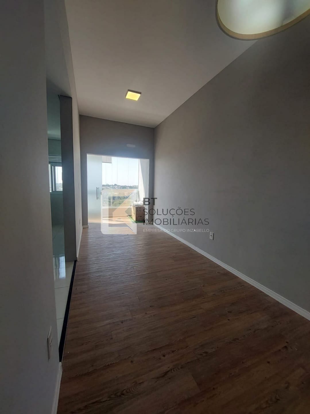 Apartamento para alugar com 2 quartos, 75m² - Foto 41