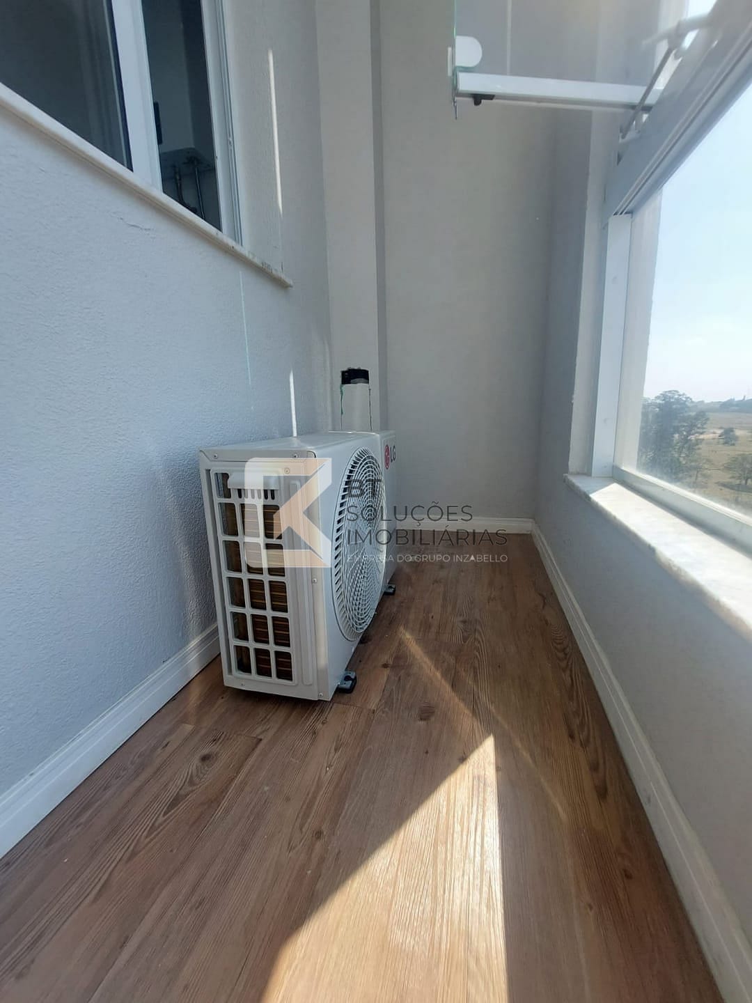 Apartamento para alugar com 2 quartos, 75m² - Foto 7