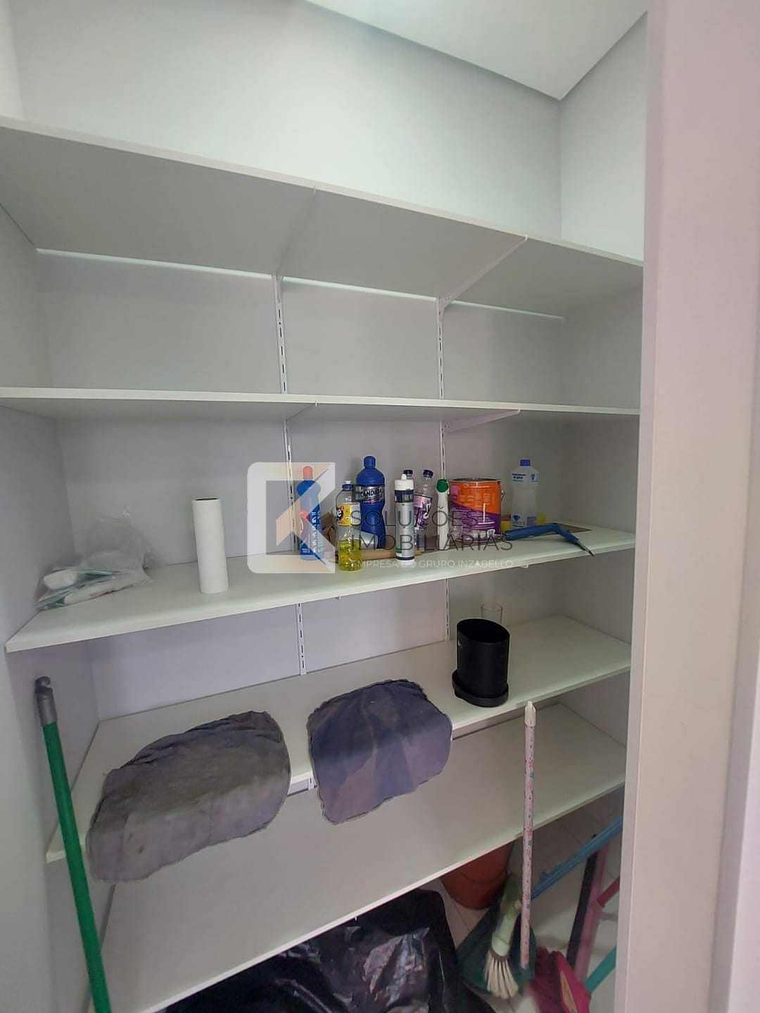 Apartamento para alugar com 2 quartos, 75m² - Foto 10