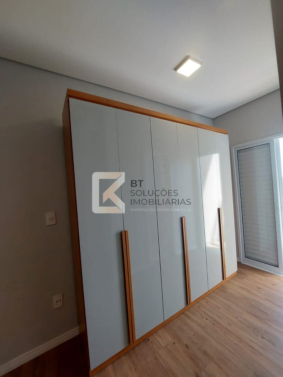 Apartamento para alugar com 2 quartos, 75m² - Foto 19