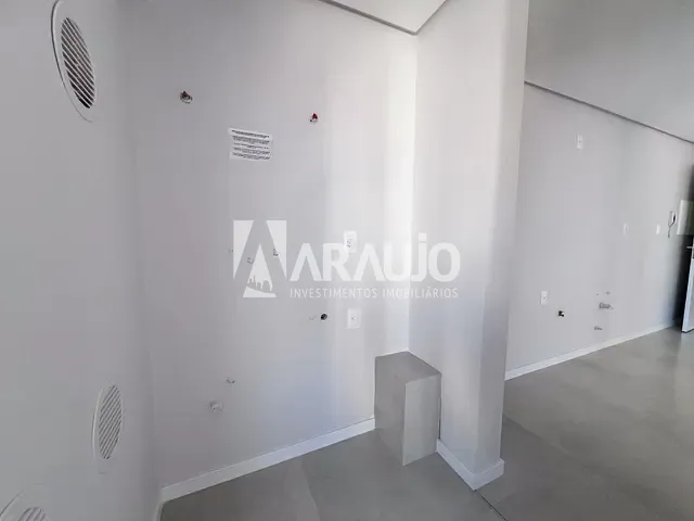 Apartamento com 96m² 3 quartos e 2 banheiros, à venda, no bairro Vila Operária em Itajaí