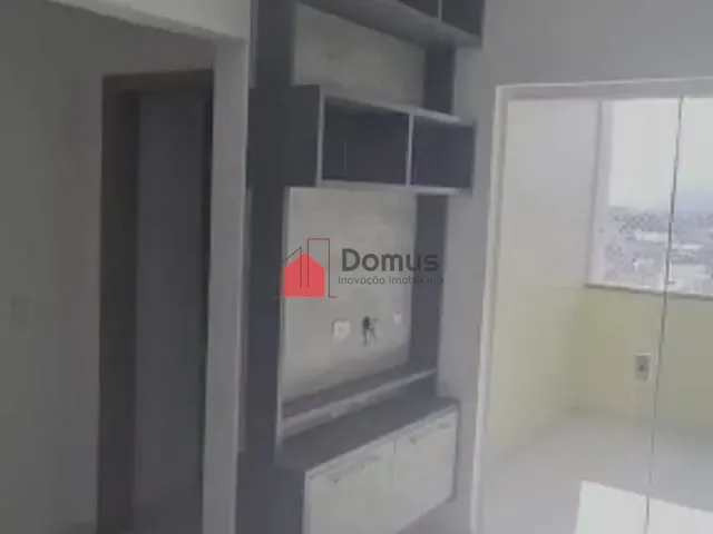 Apartamento 2 quartos e 2 banheiros, para alugar, no bairro Chácara da Galega em Pindamonhangaba