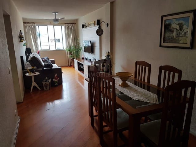 Apartamento à venda, no bairro Centro em Petrópolis