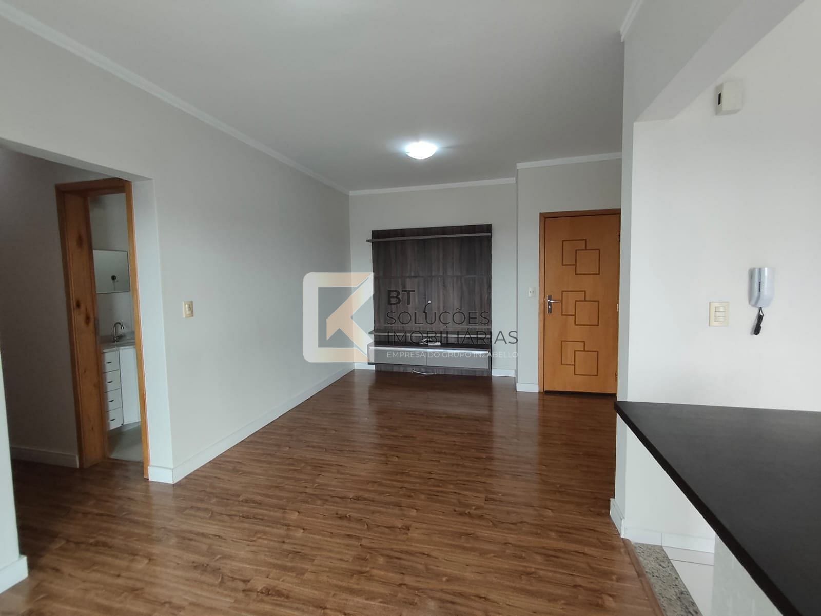 Apartamento à venda e aluguel com 3 quartos, 83m² - Foto 1