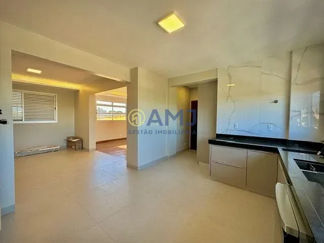 Apartamento com 266m² 3 quartos e 3 banheiros, à venda, no bairro Jardim Goiás em Goiânia