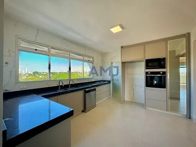 Apartamento com 266m² 3 quartos e 3 banheiros, à venda, no bairro Jardim Goiás em Goiânia