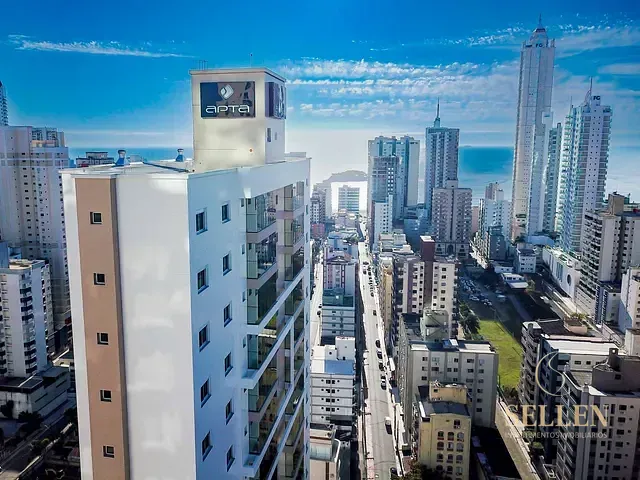 Apartamento com 290m², à venda, no bairro Centro em Balneário Camboriú