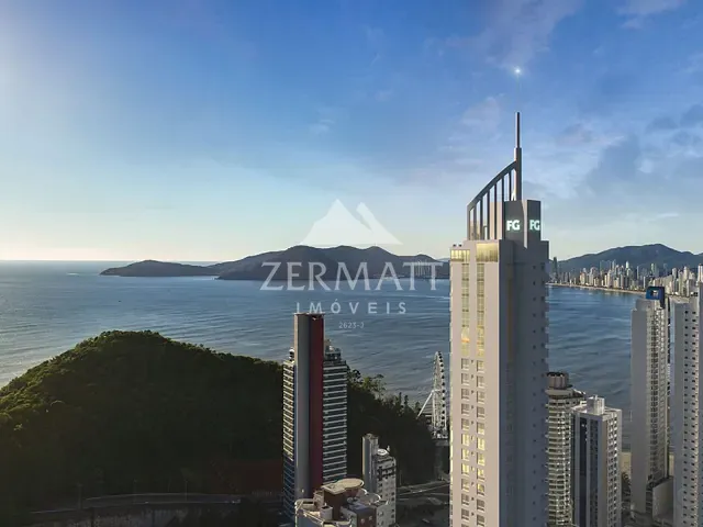 Apartamento com 334m² 4 quartos e 5 banheiros, à venda, no bairro Pioneiros em Balneário Camboriú