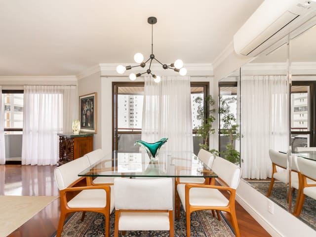Apartamento com 159m² 4 quartos e 4 banheiros, à venda, no bairro Santo Amaro em São Paulo