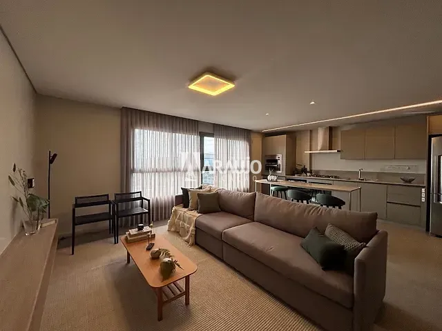 Apartamento 3 quartos e 1 banheiro, para alugar, no bairro Centro em Itajaí