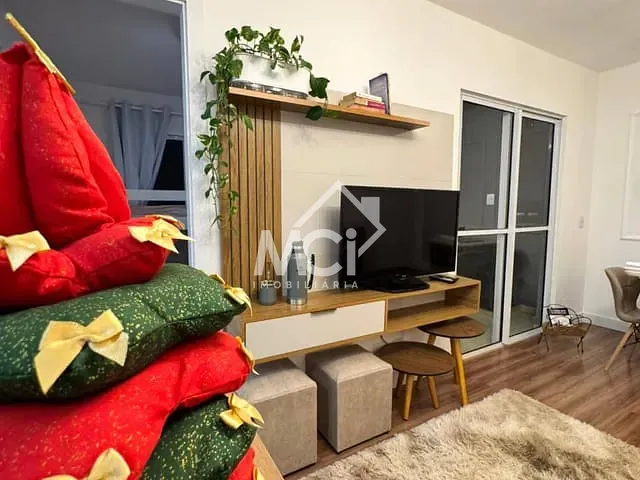 Apartamento 2 quartos e 2 banheiros, à venda, no bairro São Gonçalo em Pelotas