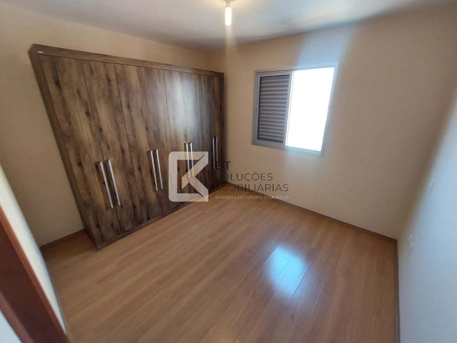 Apartamento para alugar com 3 quartos, 93m² - Foto 10