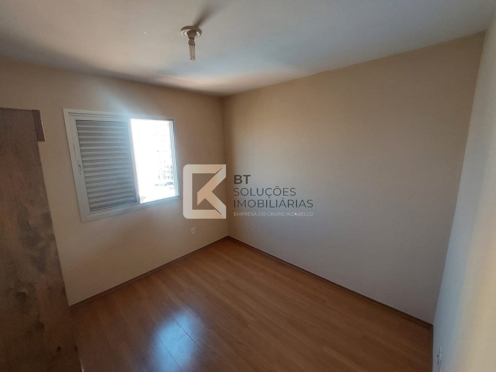 Apartamento para alugar com 3 quartos, 93m² - Foto 11