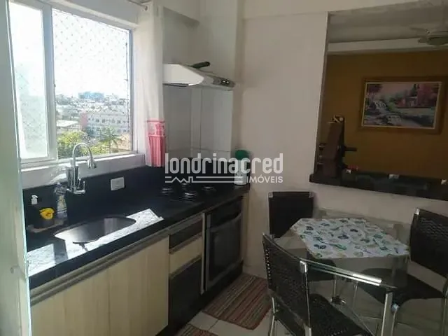 Apartamento 3 quartos e 2 banheiros, à venda, no bairro Vila Larsen 1 em Londrina
