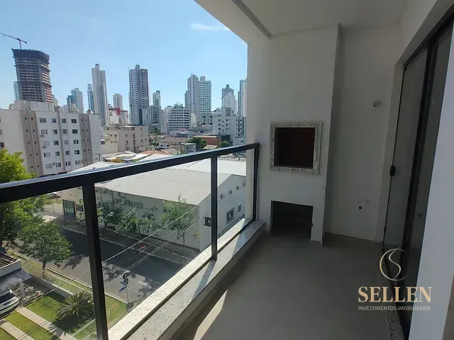 Apartamento 2 quartos e 1 banheiro, à venda, no bairro Nações em Balneário Camboriú