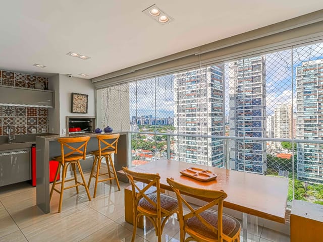 Apartamento com 134m² 3 quartos e 4 banheiros, à venda, no bairro Cidade Monções em São Paulo