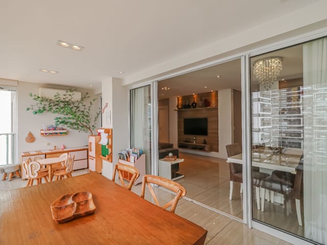 Apartamento com 134m² 3 quartos e 4 banheiros, à venda, no bairro Cidade Monções em São Paulo