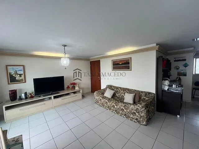 Apartamento 4 quartos e 1 banheiro, à venda, no bairro Torre em Recife