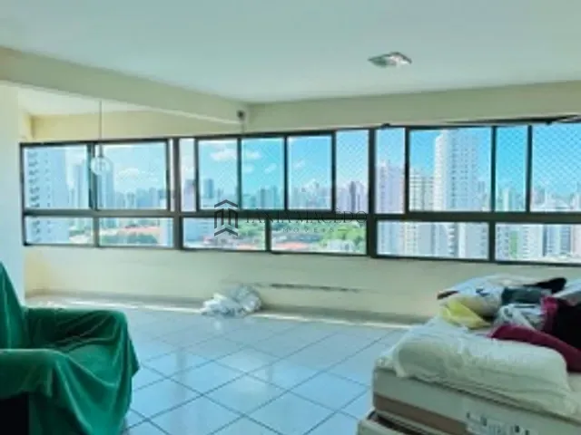 Apartamento 4 quartos e 1 banheiro, à venda, no bairro Torre em Recife