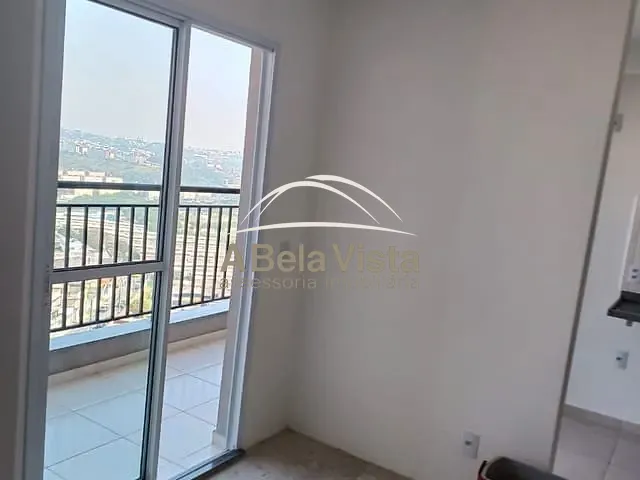 Apartamento 2 quartos e 1 banheiro, à venda, no bairro São Pedro em Osasco