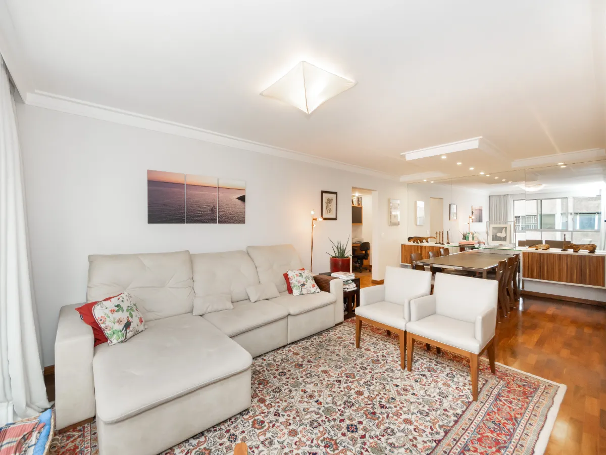 Apartamento para venda em Itaim Bibi com 3 quartos, sendo 1 suíte, 169m²