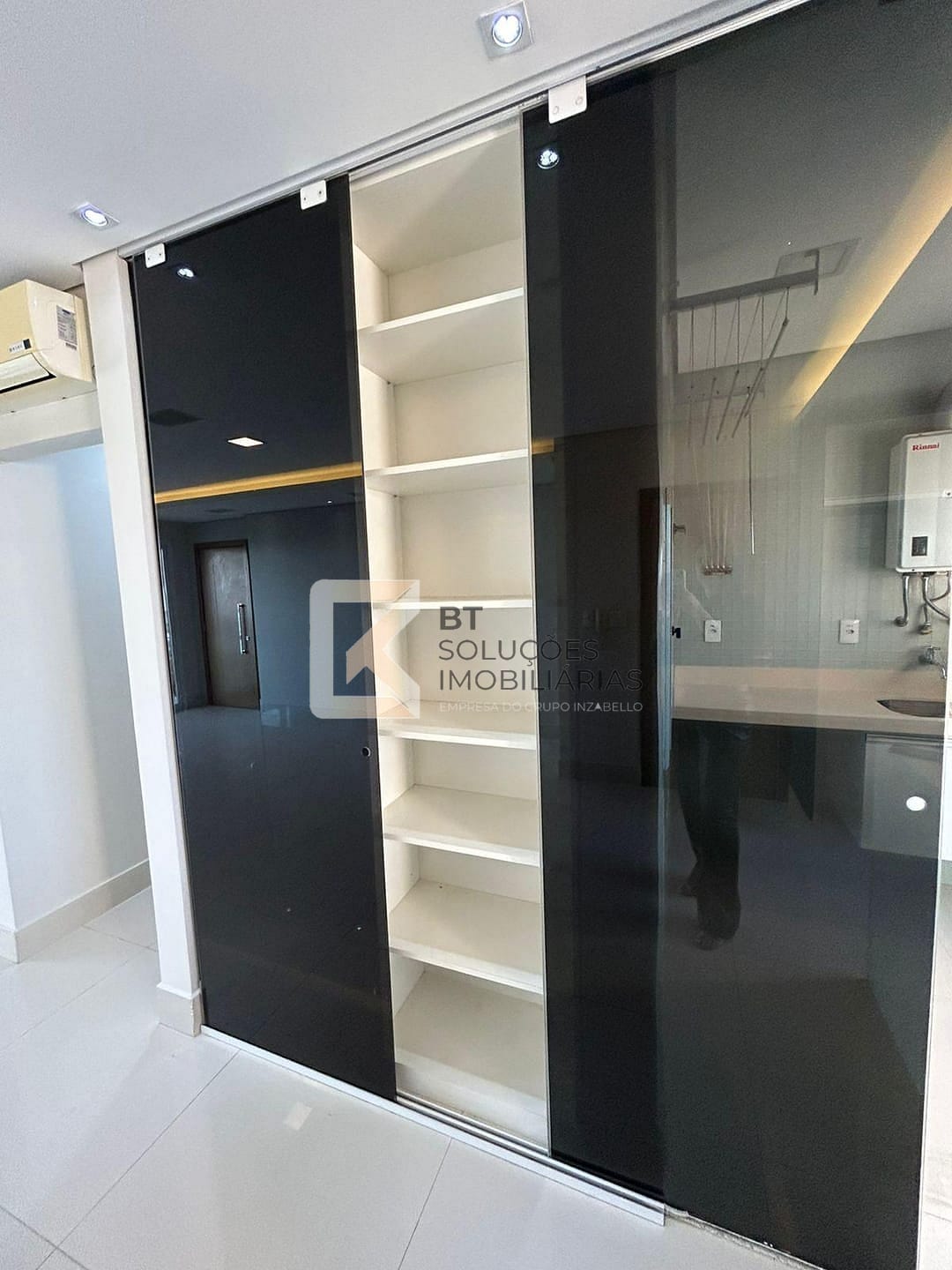 Apartamento para alugar com 2 quartos, 142m² - Foto 16