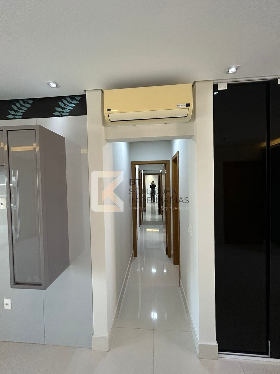 Apartamento para alugar com 2 quartos, 142m² - Foto 12