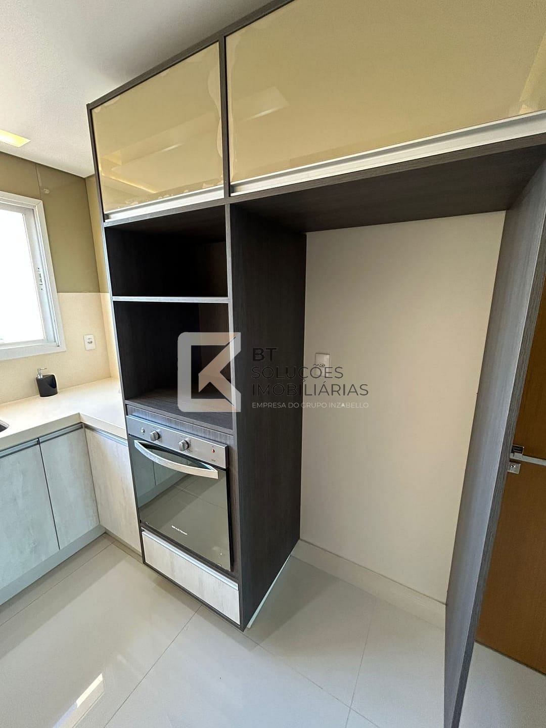 Apartamento para alugar com 2 quartos, 142m² - Foto 15