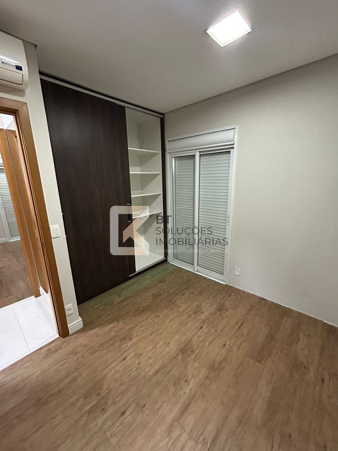 Apartamento para alugar com 2 quartos, 142m² - Foto 21